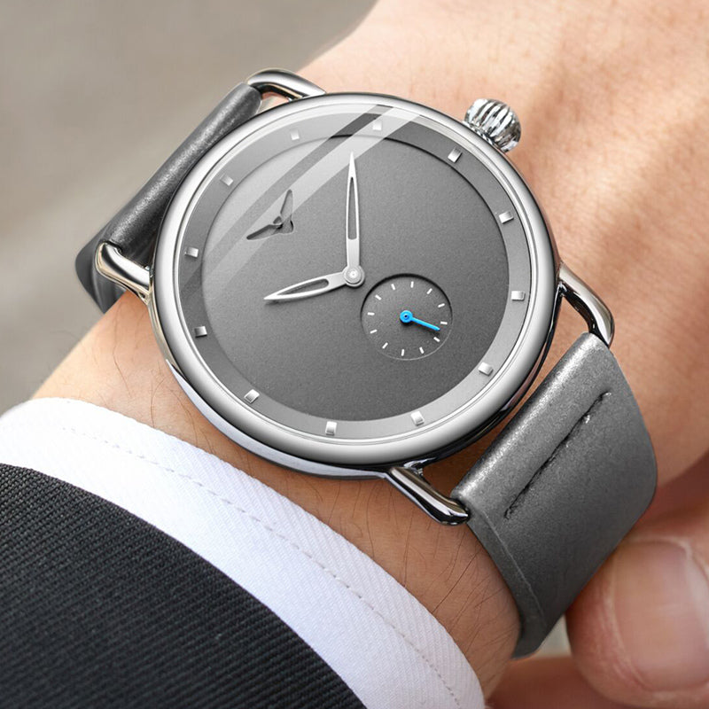ONOLA Men's Quartz Wristwatch - Simple Leather Design